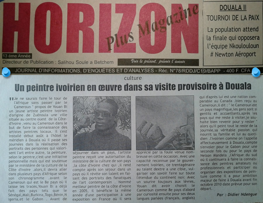 UN PEINTRE IVOIRIEN EN OEUVRE LORS DE SA VISITE A DOUALA